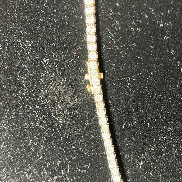 DIAMOND TENNIS NECKLACE WITH DIAMOND PENDANT - Picture 3 of 4